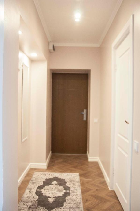 Charme Apartment Елгава Экстерьер фото